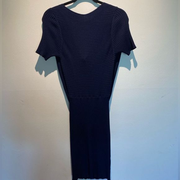 Large Oliviaceous navy blue dress - Picture 1 of 10